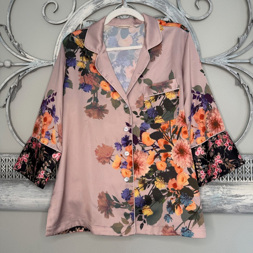 Soft Surroundings Dahlia Dreams Floral Button‎ Front Satin Top Blush Pink Size M